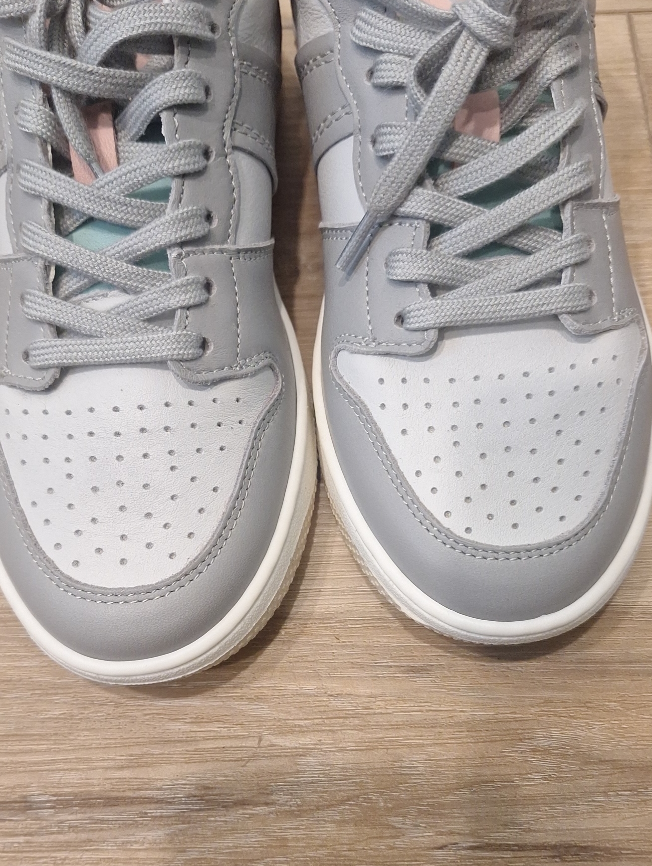 Greats Brooklyn Grey & White Leather Sneakers With Pastel Pink & Mint Accents 6 — image 2 of 8